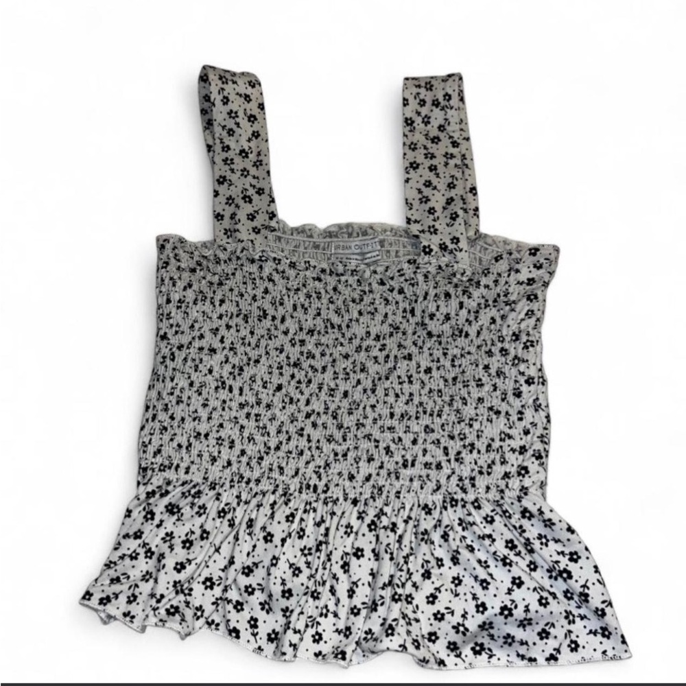 Urban Outfitters Black and White Floral Crop Top